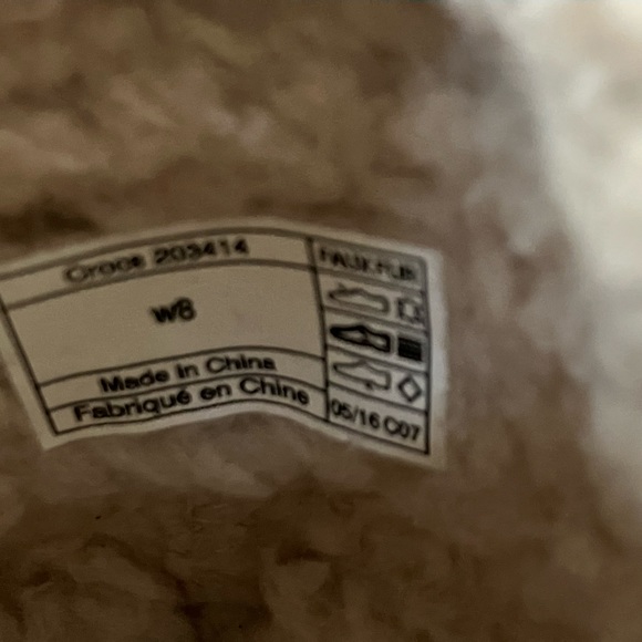 Crocs Brown Suede Wedge FauxFur - excellent shape-like new-no wear/no scuffs! 8s - Picture 6 of 7